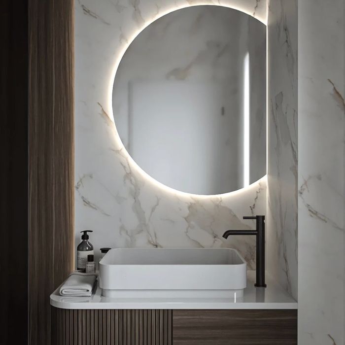 KAThREFTIS PROJECT MIRRORS CROPPED LED F80